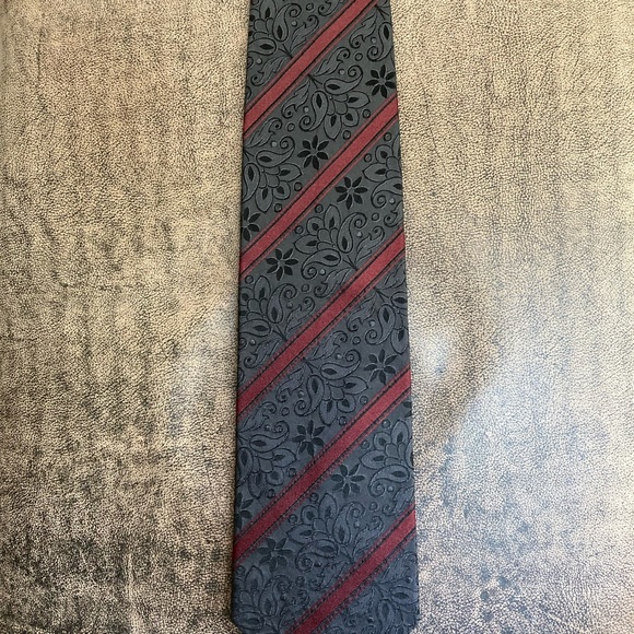 Dolce & Gabbana Tie, Made in Italy - Picture 3 of 3